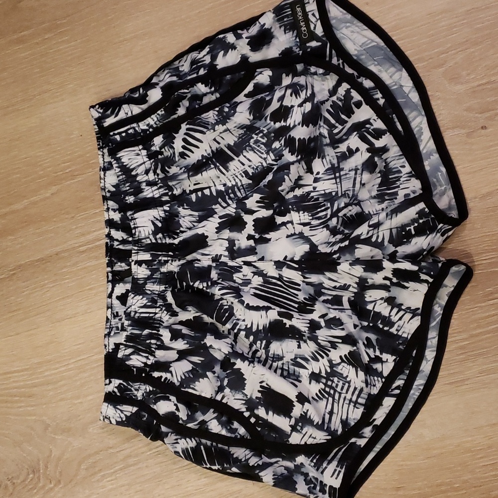 Calvin Klein Lined Athletic Shorts Women's Size Small